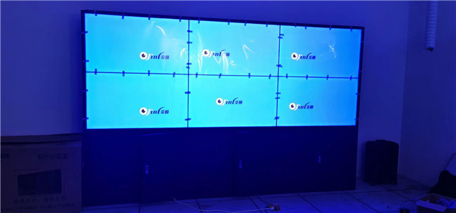 成都萬安某項目46寸3.5mm2X3解碼器+落地機(jī)柜